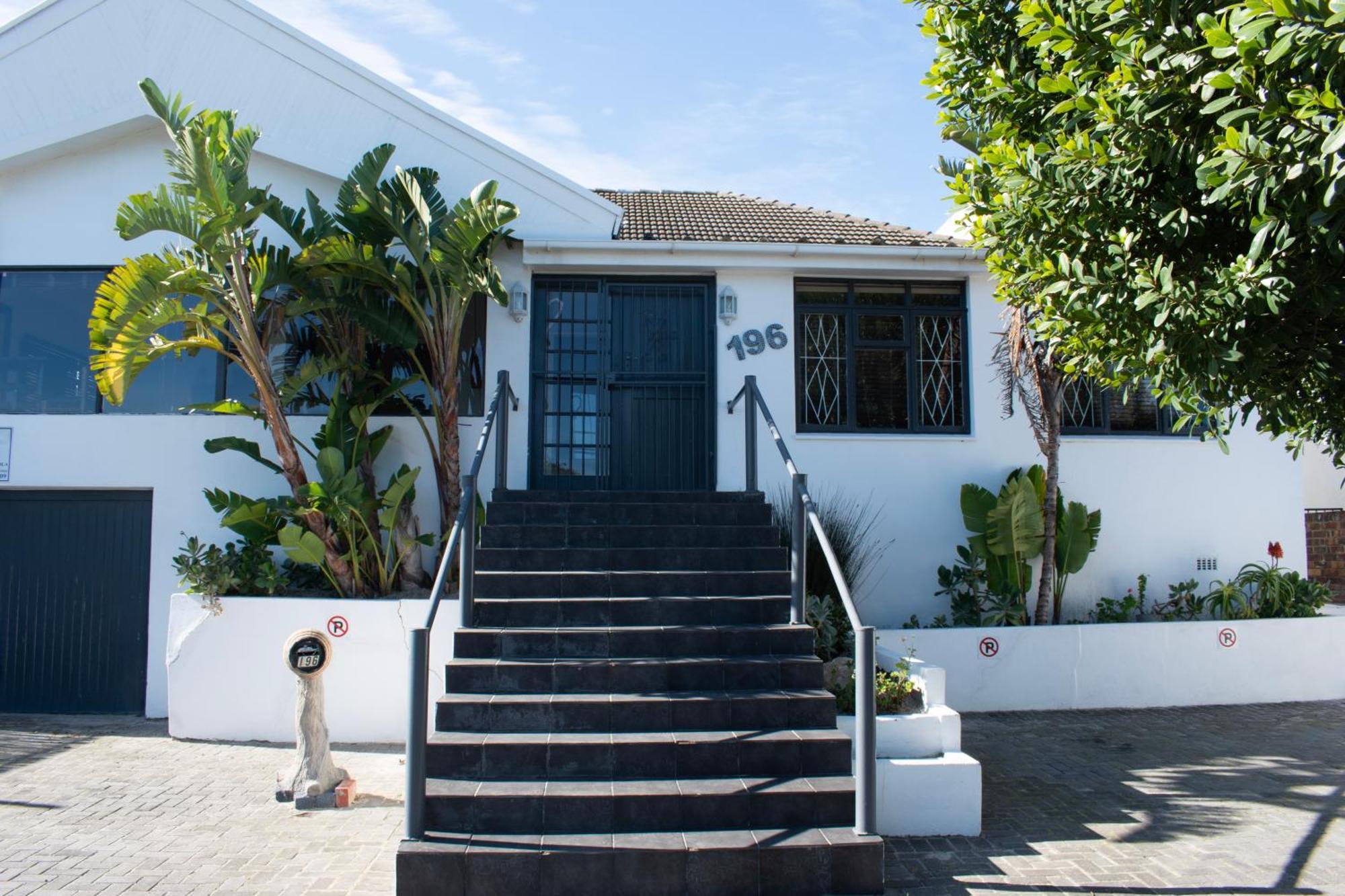 The Salty Surf Shack *