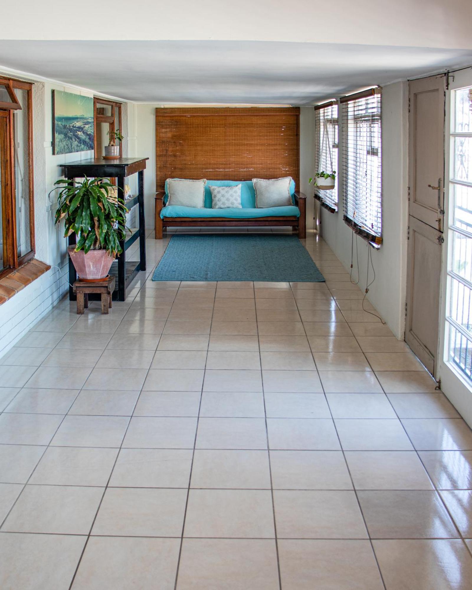 The Salty Surf Shack Apartment *