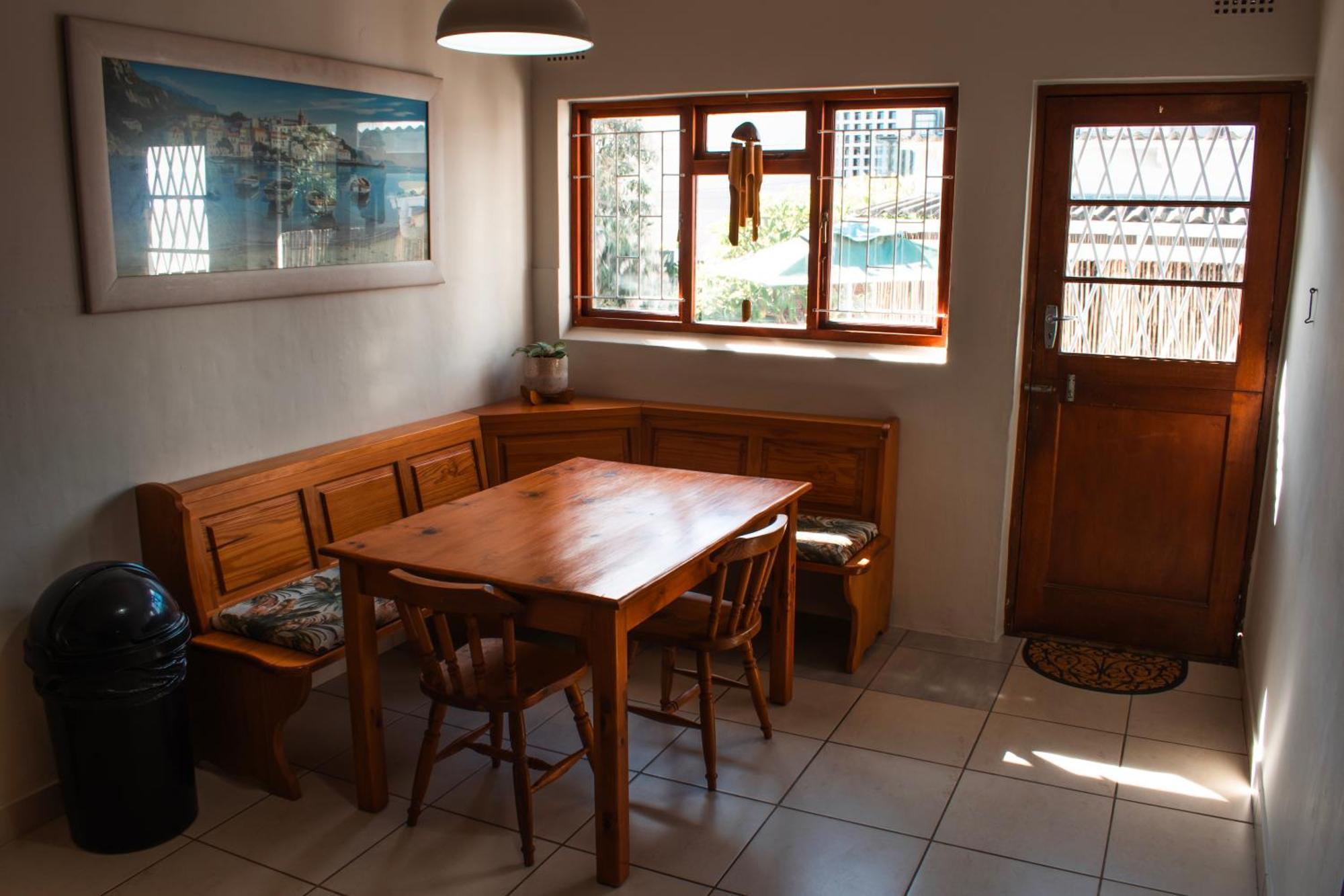 The Salty Surf Shack Apartment *